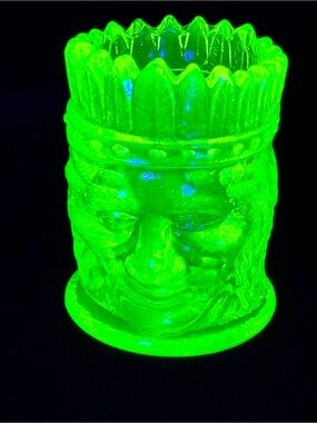 Vintage Native American Indian Chief Head Vaseline Glass Toothpick Holder